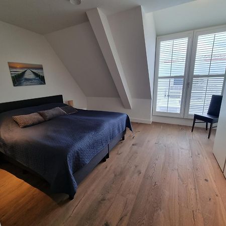 Penthouse Windkracht 10 Aan Het Strand Van Кадзанд Екстер'єр фото